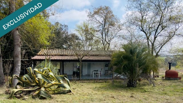 2 sovrum Finca/Hus på landet till salu i Vilobí d'Onyar med pool - 200 000 € (Ref: 9735450)