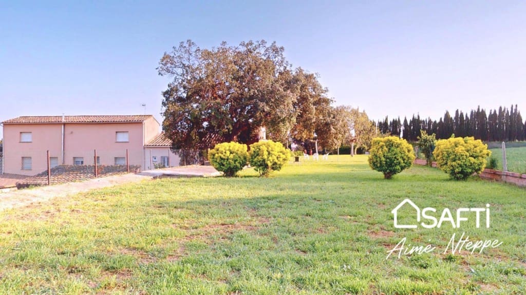 6 bedroom Villa for rent in Parlava with garage - € 1,200 (Ref: 9735451)