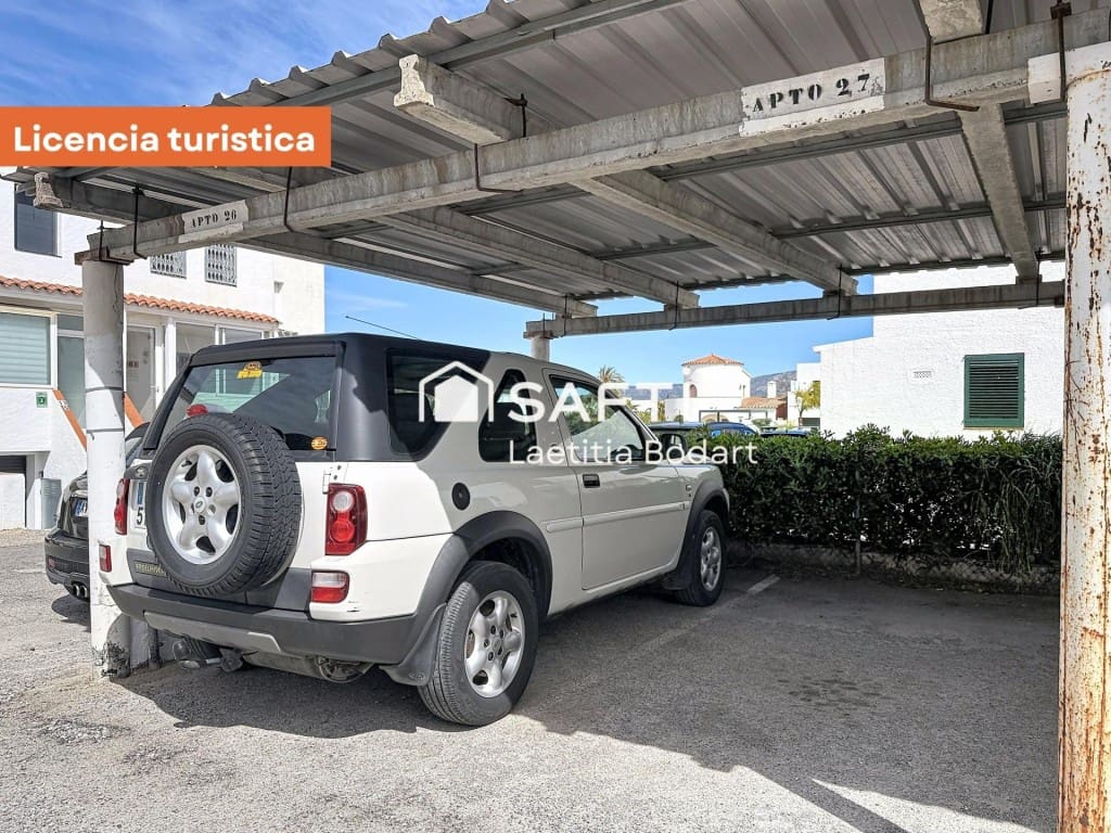 4 Zimmer Villa zu verkaufen in Empuriabrava - 475.000 € (Ref: 9735452)