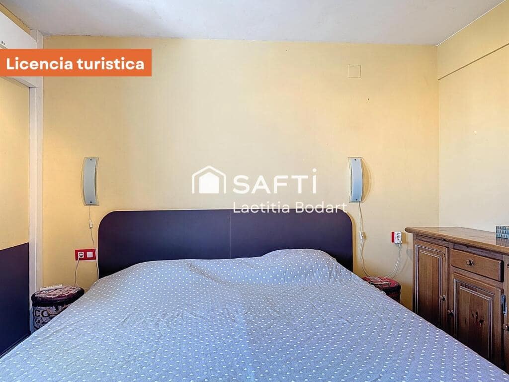 4 makuuhuone Huvila myytävänä paikassa Empuriabrava - 475 000 € (Ref: 9735452)