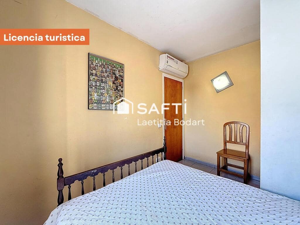 4 makuuhuone Huvila myytävänä paikassa Empuriabrava - 475 000 € (Ref: 9735452)