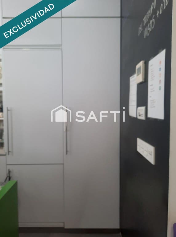 Kaupallinen myytävänä paikassa Moncada - 26 000 € (Ref: 9735458)