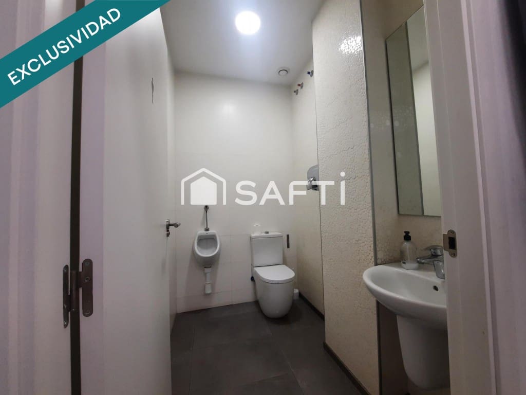 Kaupallinen myytävänä paikassa Moncada - 26 000 € (Ref: 9735458)