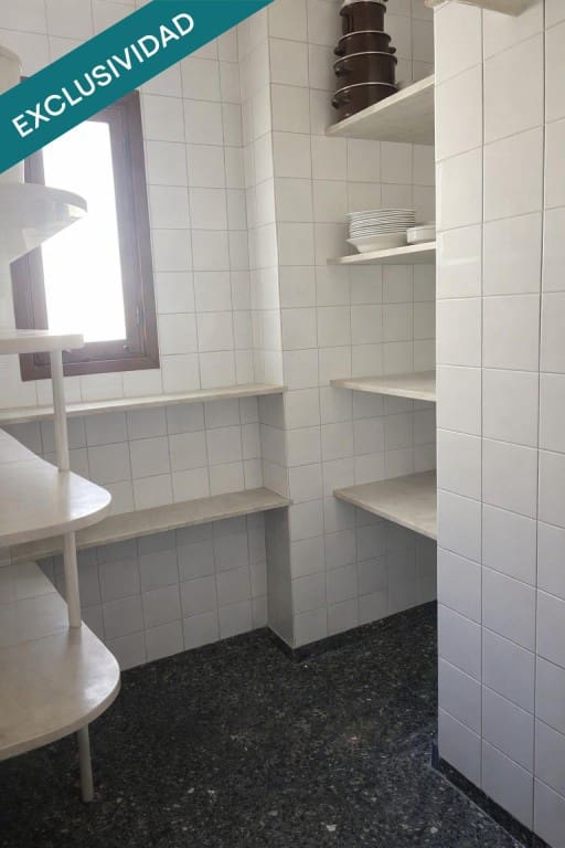 7 bedroom Terraced Villa for sale in Almansa - € 200,000 (Ref: 9735460)