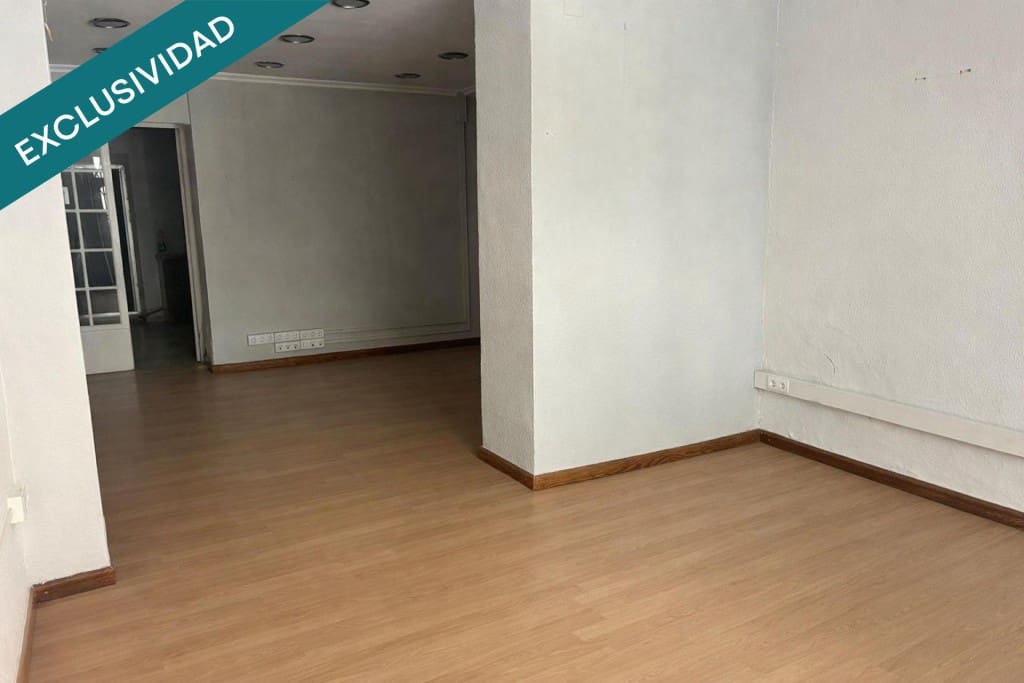 7 bedroom Terraced Villa for sale in Almansa - € 200,000 (Ref: 9735460)