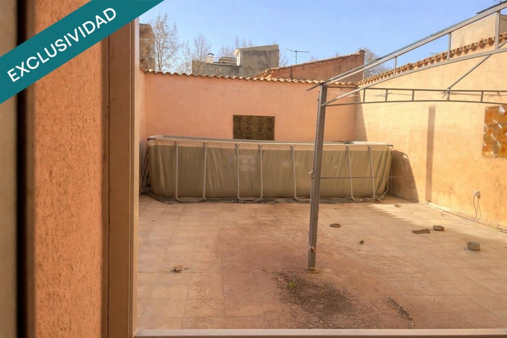 7 bedroom Terraced Villa for sale in Almansa - € 200,000 (Ref: 9735460)