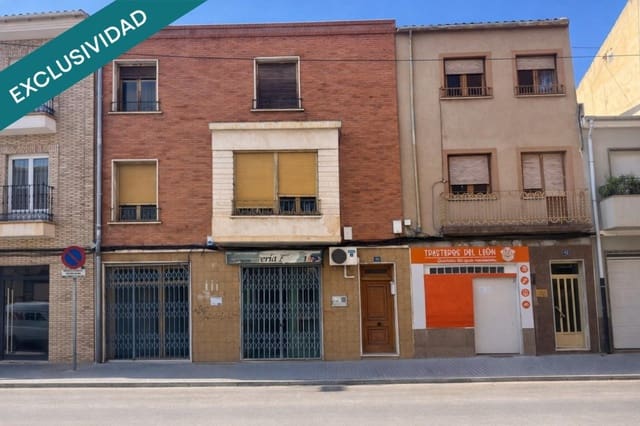 7 soverom Rekkehus til salgs i Almansa - € 200 000 (Ref: 9735460)