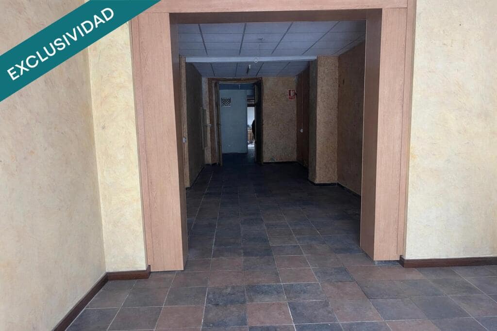 7 bedroom Terraced Villa for sale in Almansa - € 200,000 (Ref: 9735460)