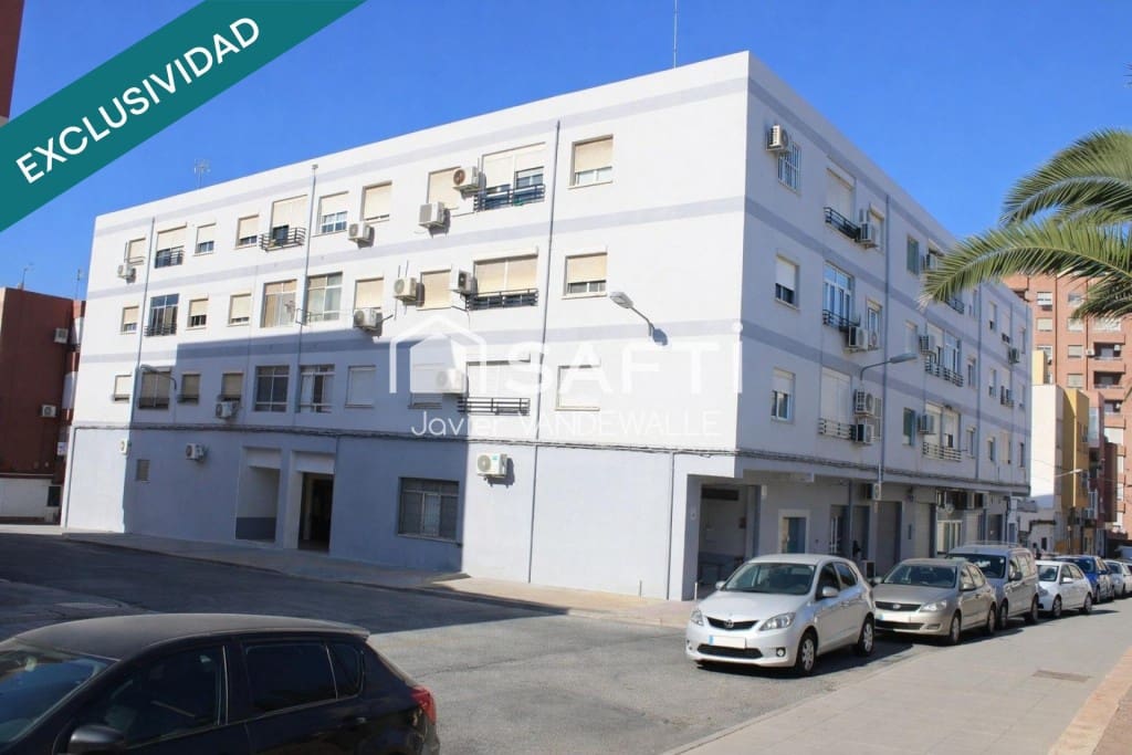 3 bedroom Apartment for sale in Almeria city - € 188,000 (Ref: 9735461)