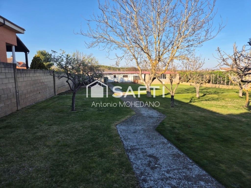 7 Zimmer Villa zu verkaufen in Valdefresno - 280.000 € (Ref: 9735462)
