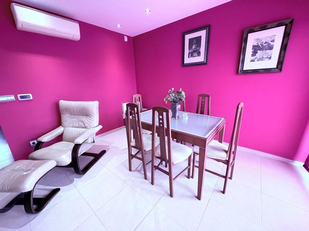 Chalet de 7 habitaciones en Finestrat en venta - 715.000 € (Ref: 9735463)