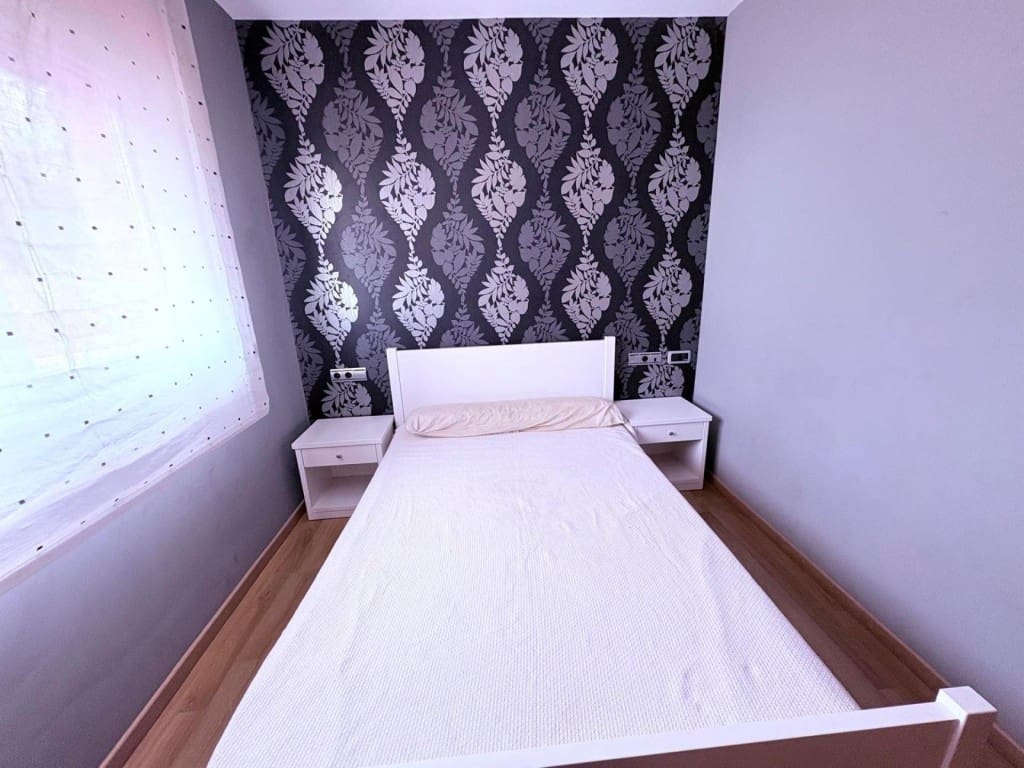 Chalet de 7 habitaciones en Finestrat en venta - 715.000 € (Ref: 9735463)