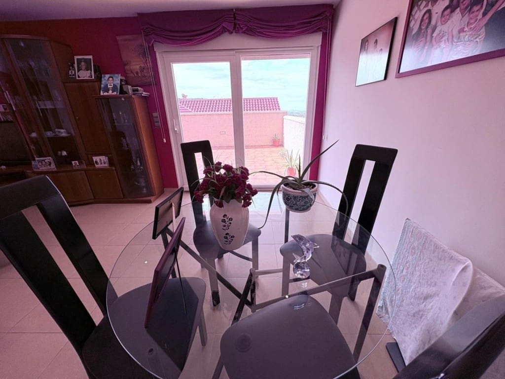 Chalet de 7 habitaciones en Finestrat en venta - 715.000 € (Ref: 9735463)