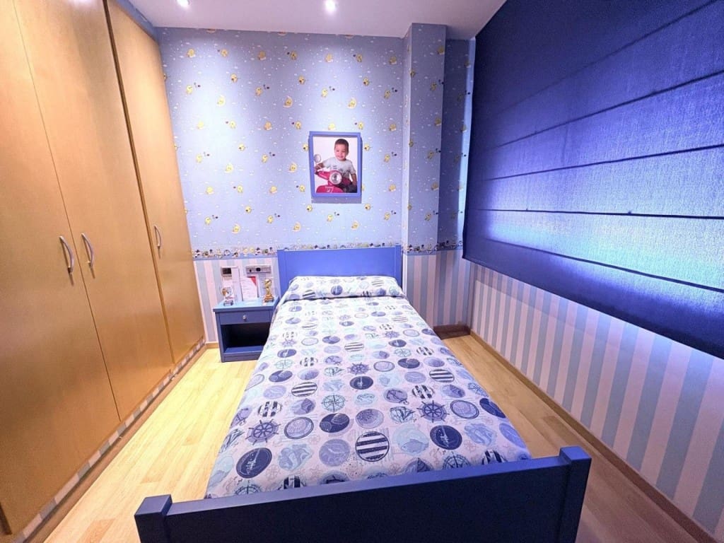 Chalet de 7 habitaciones en Finestrat en venta - 715.000 € (Ref: 9735463)