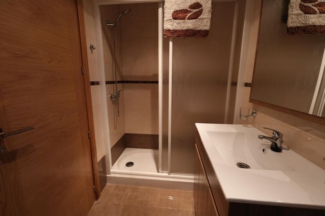 2 soverom Rekkehus til salgs i Molinaseca - € 55 000 (Ref: 9735464)