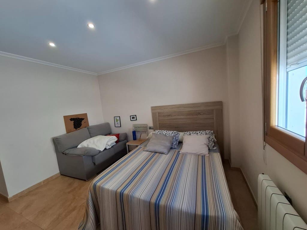 4 bedroom Penthouse for sale in Beniganim - € 185,000 (Ref: 9738435)