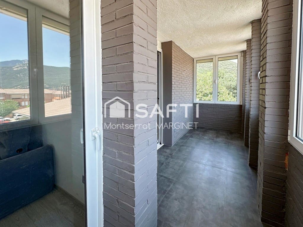 Apartamento de 3 habitaciones en Cercs en alquiler - 575 € (Ref: 9738436)