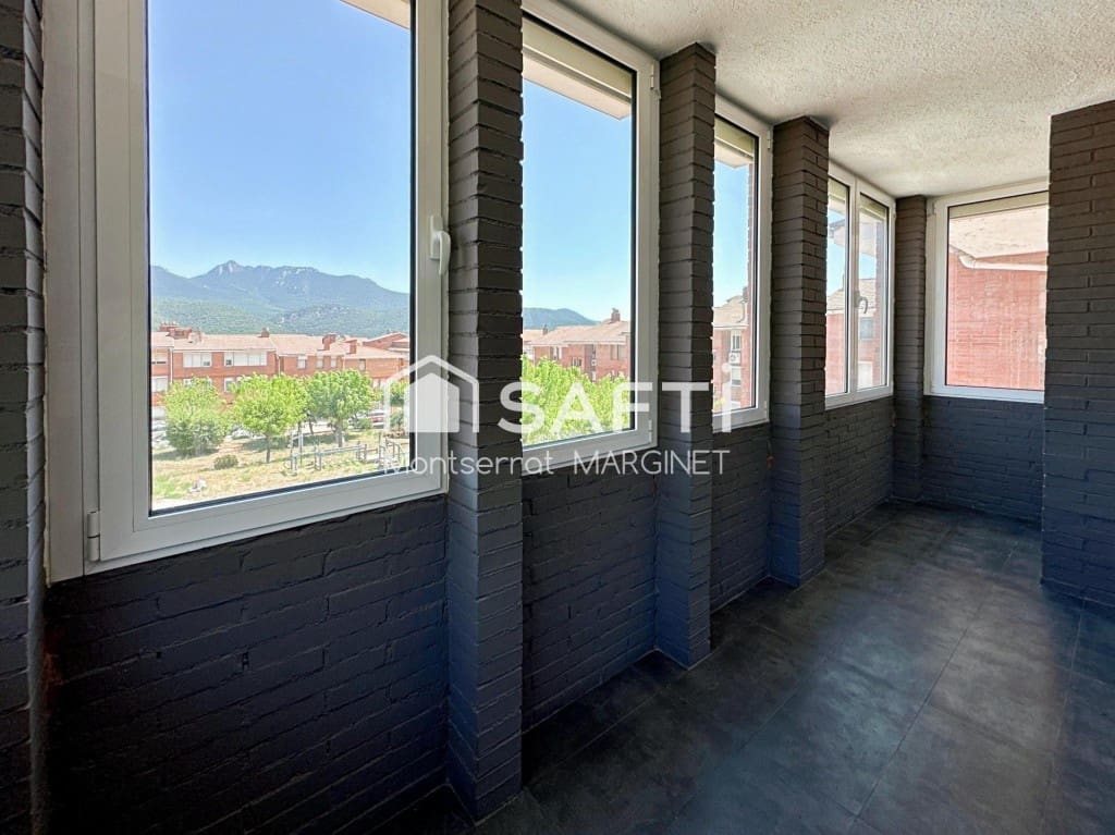 Apartamento de 3 habitaciones en Cercs en alquiler - 575 € (Ref: 9738436)