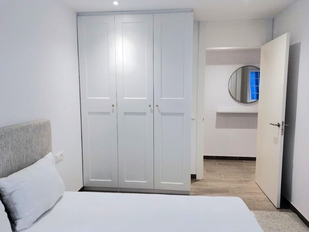 2 bedroom Apartment for rent in Santiago de Compostela - € 800 (Ref: 9738438)