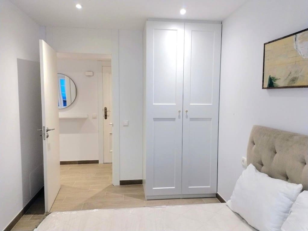 2 bedroom Apartment for rent in Santiago de Compostela - € 800 (Ref: 9738438)