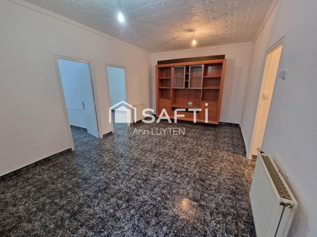 Chalet de 4 habitaciones en Palau-saverdera en venta con garaje - 229.000 € (Ref: 9738439)