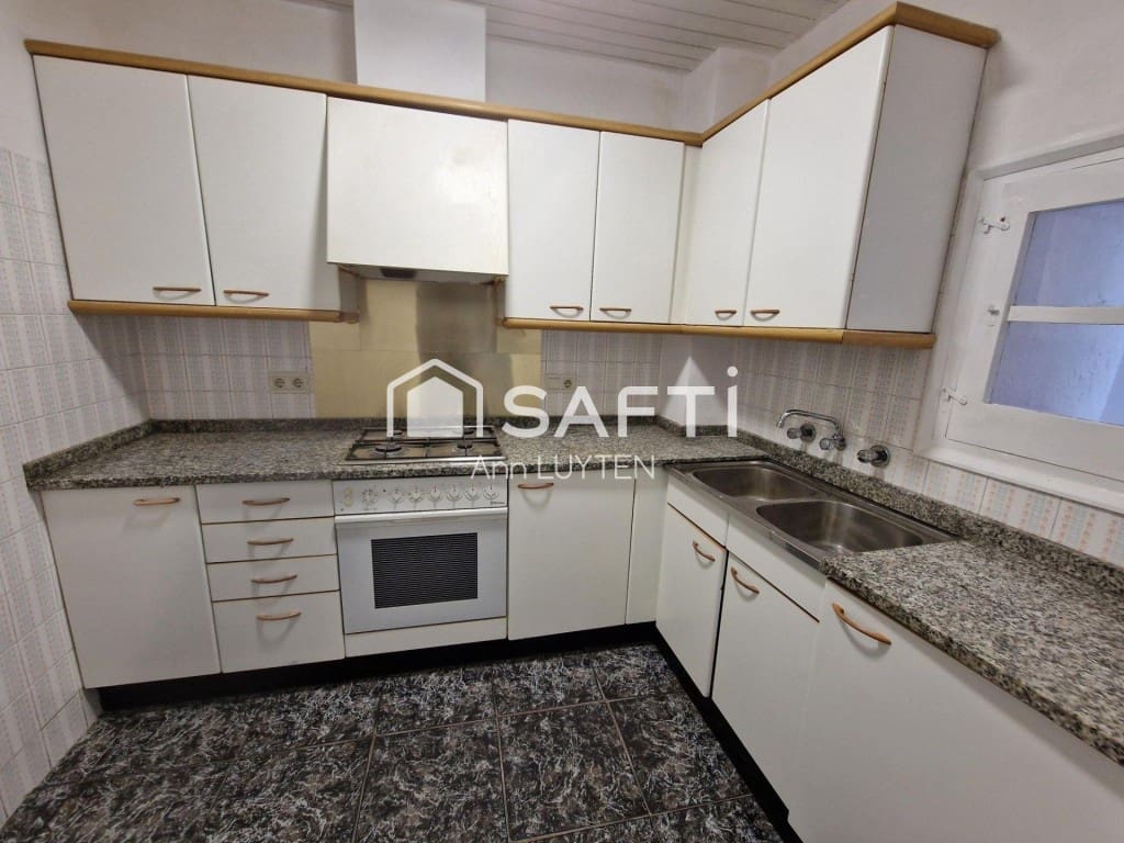 Chalet de 4 habitaciones en Palau-saverdera en venta con garaje - 229.000 € (Ref: 9738439)