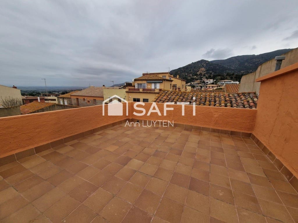 Chalet de 4 habitaciones en Palau-saverdera en venta con garaje - 229.000 € (Ref: 9738439)