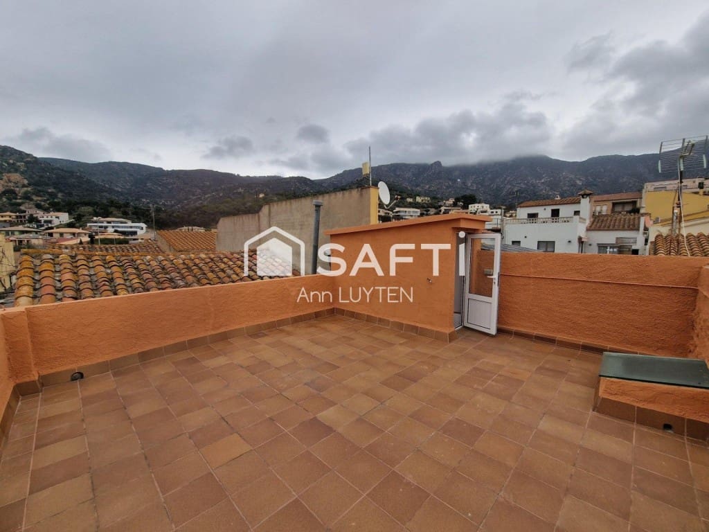 Chalet de 4 habitaciones en Palau-saverdera en venta con garaje - 229.000 € (Ref: 9738439)