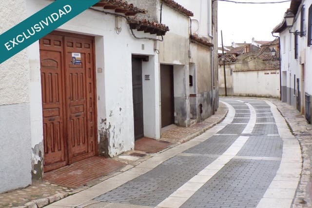 Chalet de 4 habitaciones en Chinchón en venta - 116.000 € (Ref: 9738441)