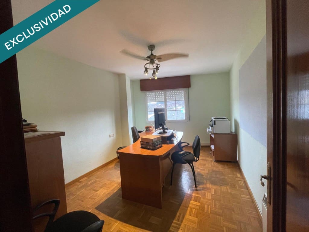 3 bedroom Apartment for sale in Vega de Espinareda - € 53,000 (Ref: 9738442)