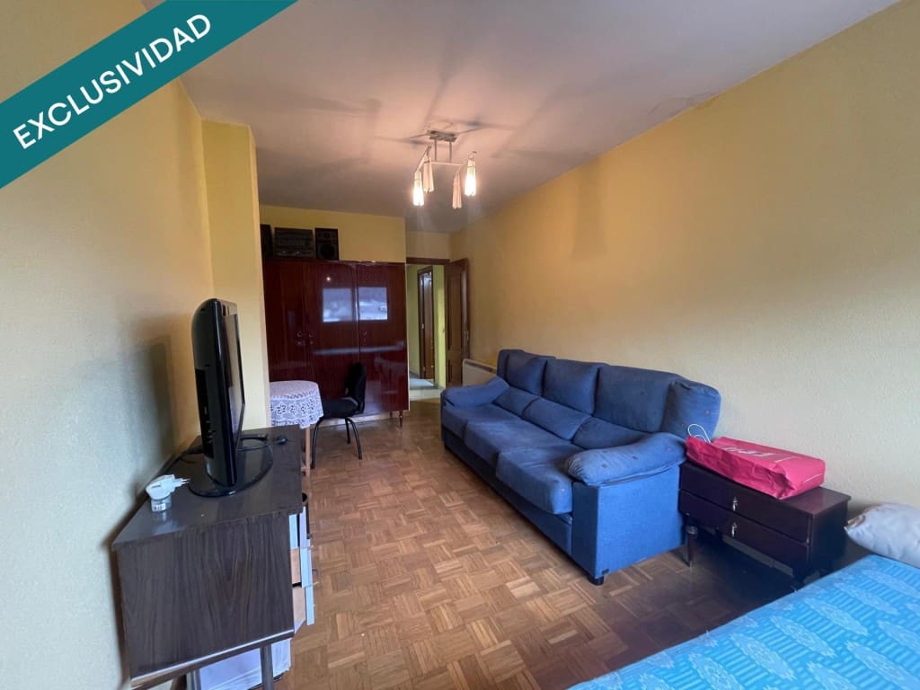 3 bedroom Apartment for sale in Vega de Espinareda - € 53,000 (Ref: 9738442)