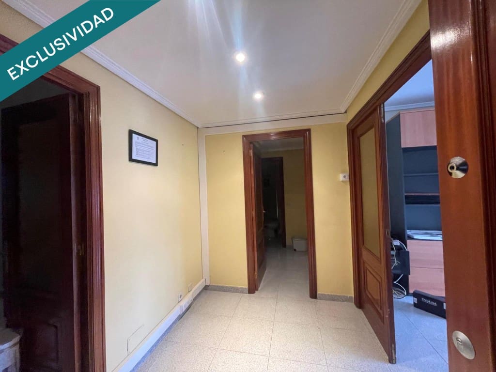 3 bedroom Apartment for sale in Vega de Espinareda - € 53,000 (Ref: 9738442)