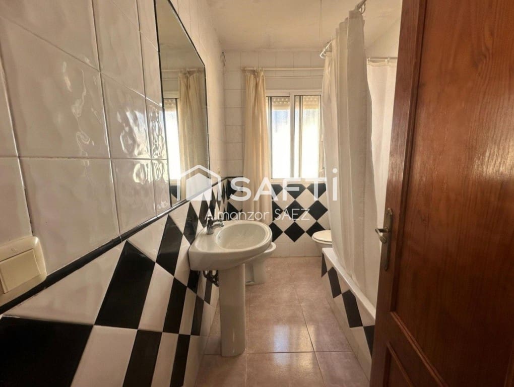 4 bedroom Finca/Country House for sale in Chiclana de la Frontera - € 550,000 (Ref: 9738445)