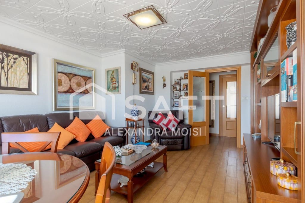 3 bedroom Apartment for sale in Castello de la Plana - € 159,000 (Ref: 9738446)