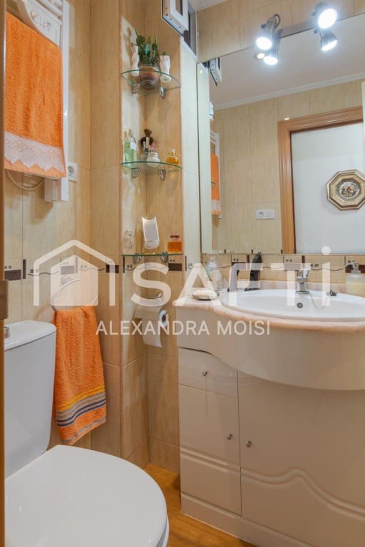 3 bedroom Apartment for sale in Castello de la Plana - € 159,000 (Ref: 9738446)