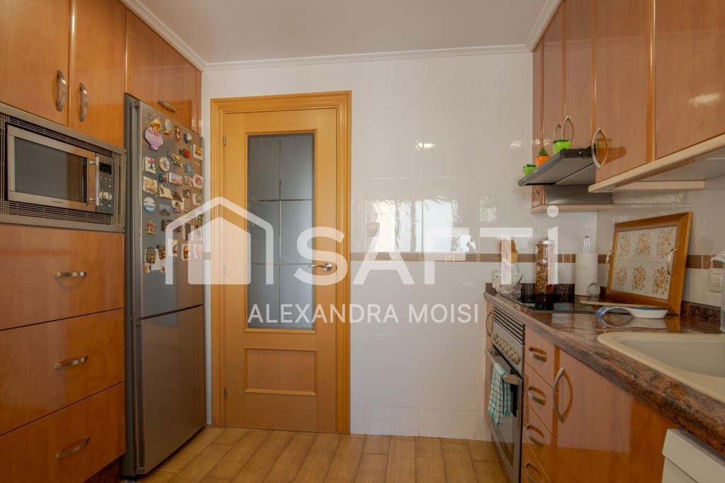 3 bedroom Apartment for sale in Castello de la Plana - € 159,000 (Ref: 9738446)