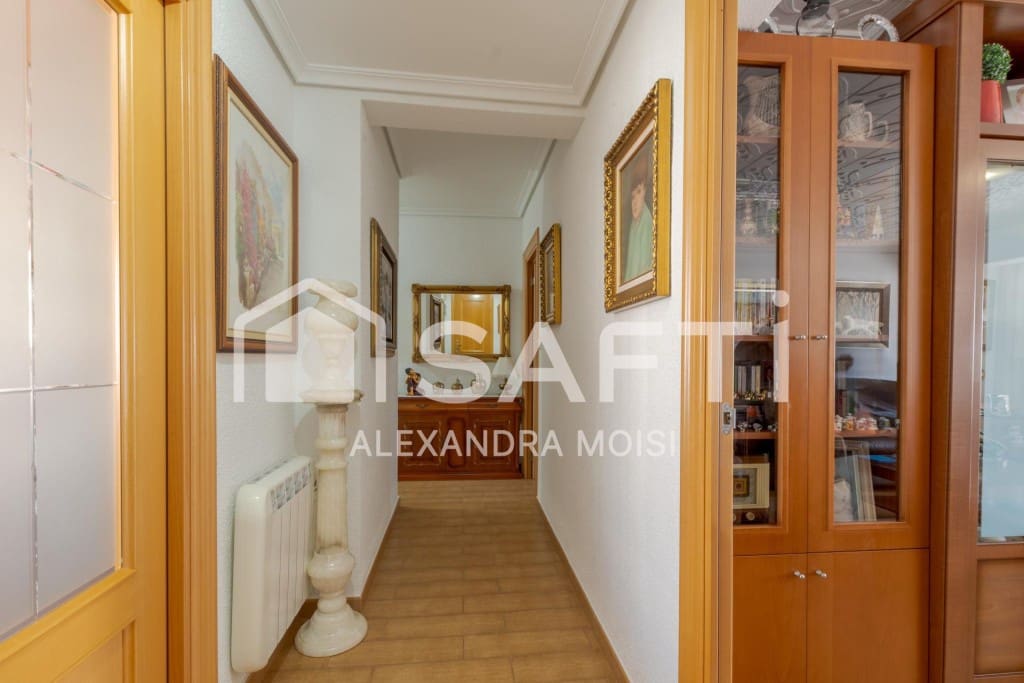 3 bedroom Apartment for sale in Castello de la Plana - € 159,000 (Ref: 9738446)