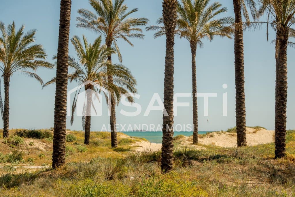 3 bedroom Apartment for sale in Castello de la Plana - € 159,000 (Ref: 9738446)