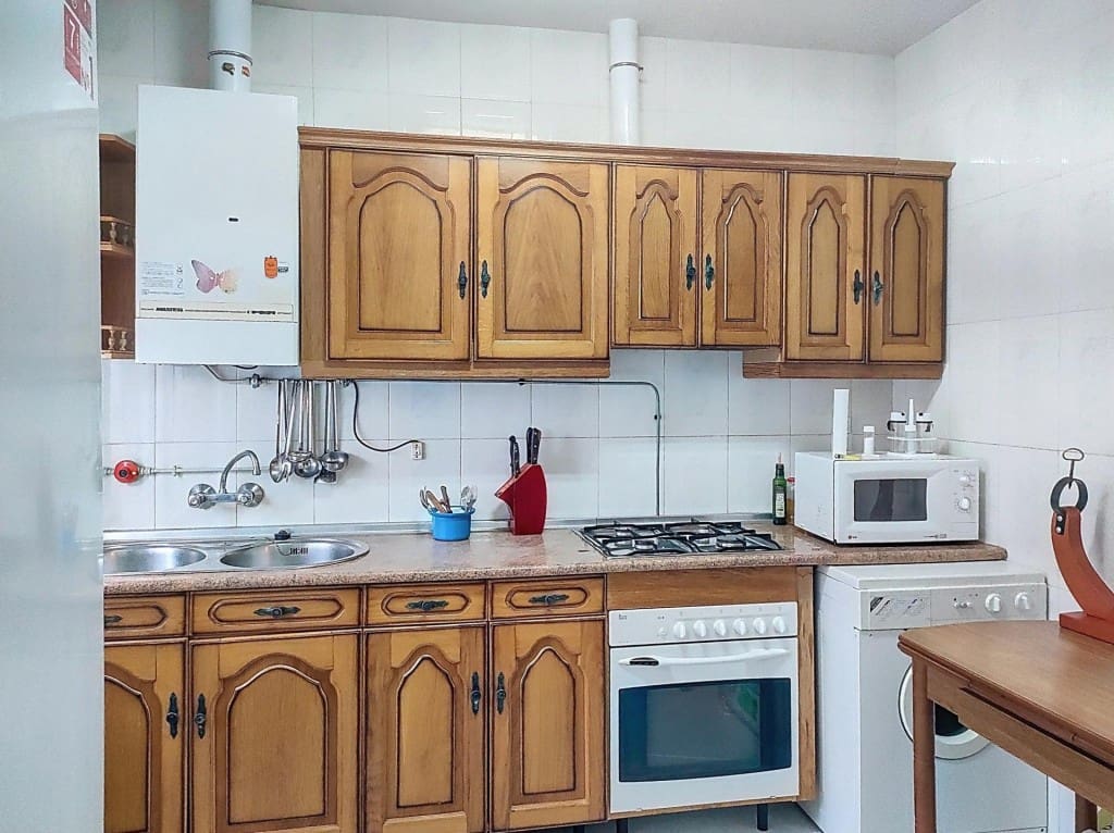 3 bedroom Finca/Country House for sale in Picon with pool garage - € 166,000 (Ref: 9741652)