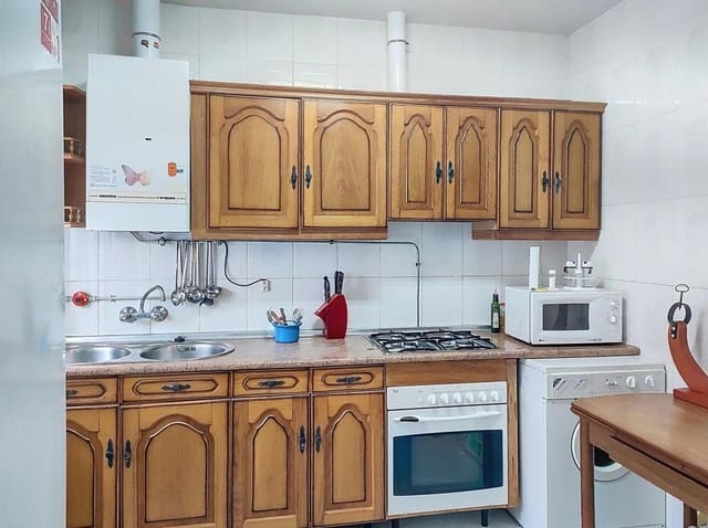 3 bedroom Finca/Country House for sale in Picón with pool garage - € 166,000 (Ref: 9741652)