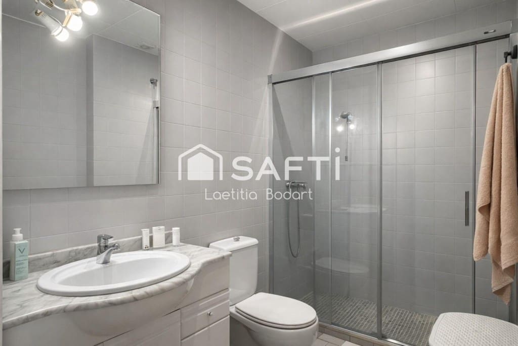 3 makuuhuone Kattohuoneisto myytävänä paikassa Empuriabrava - 159 000 € (Ref: 9741653)