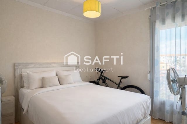 3 makuuhuone Kattohuoneisto myytävänä paikassa Empuriabrava, Castelló d'Empúries - 159 000 € (Ref: 9741653)