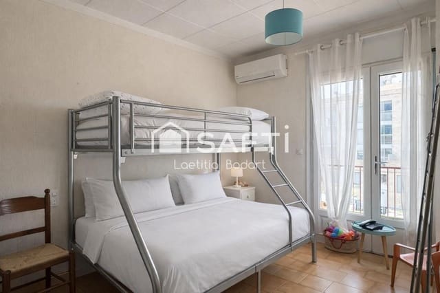 3 makuuhuone Kattohuoneisto myytävänä paikassa Empuriabrava, Castelló d'Empúries - 159 000 € (Ref: 9741653)