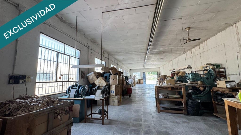 Komercyjne na sprzedaż w Elda z garażem - 94 900 € (Ref: 9741655)