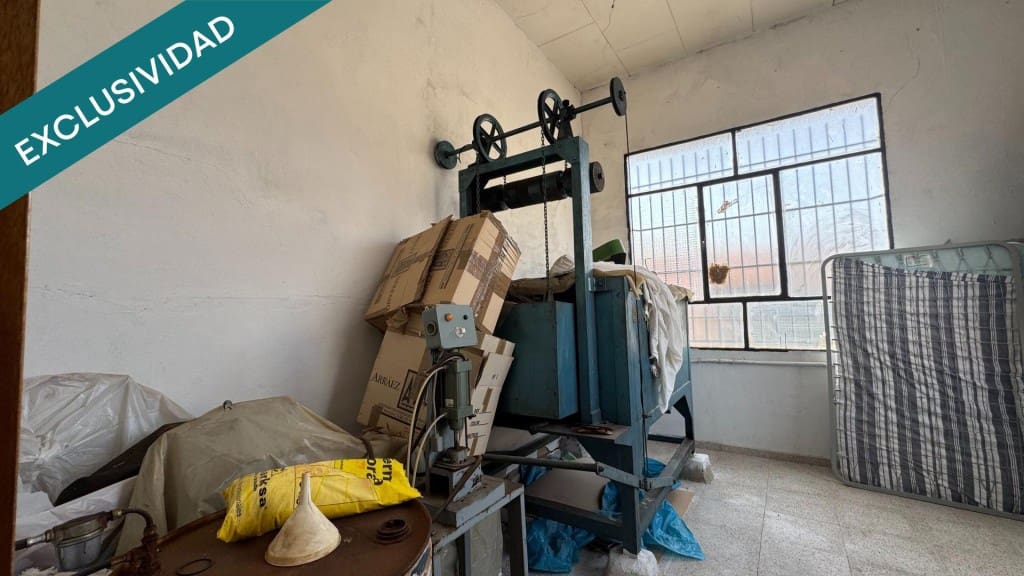 Komercyjne na sprzedaż w Elda z garażem - 94 900 € (Ref: 9741655)