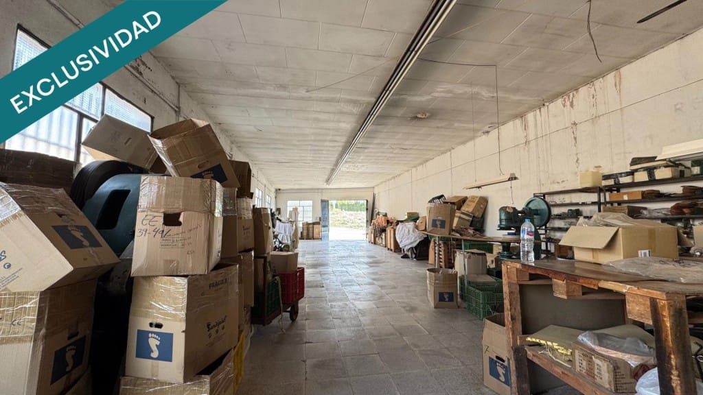 Komercyjne na sprzedaż w Elda z garażem - 94 900 € (Ref: 9741655)