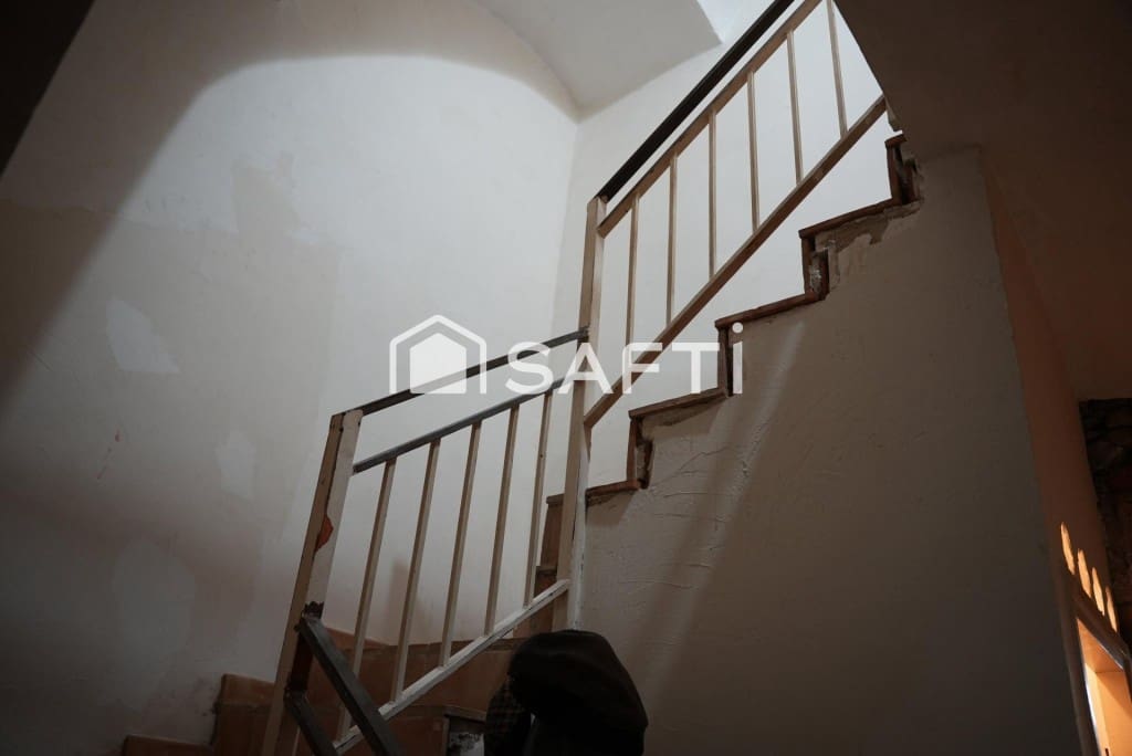 3 bedroom Terraced Villa for sale in Hostalric - € 206,000 (Ref: 9741656)