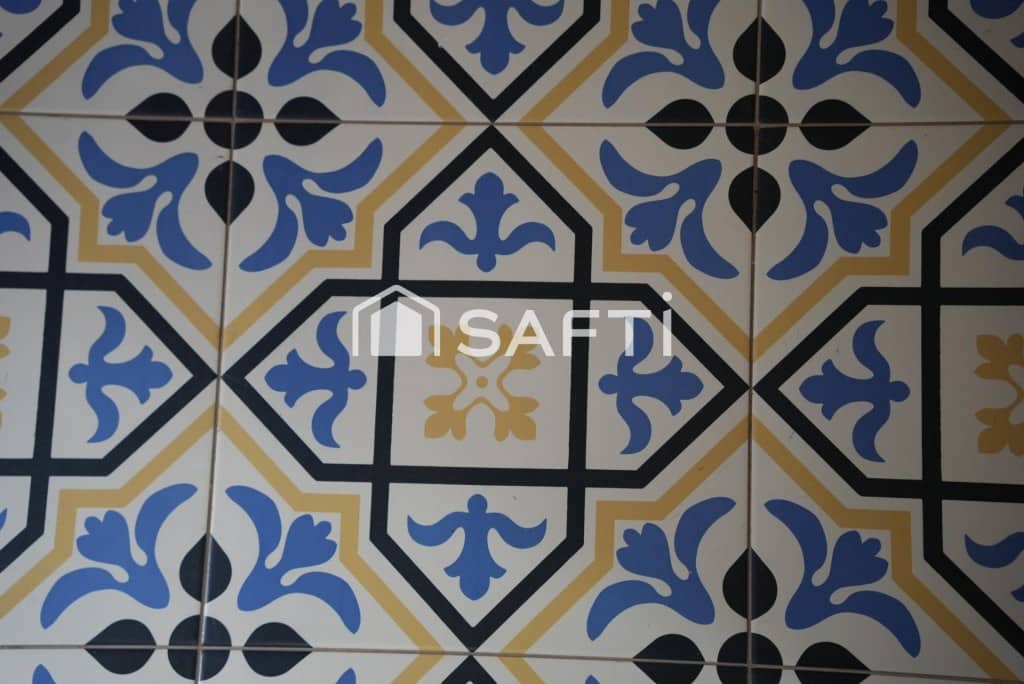 3 bedroom Terraced Villa for sale in Hostalric - € 206,000 (Ref: 9741656)