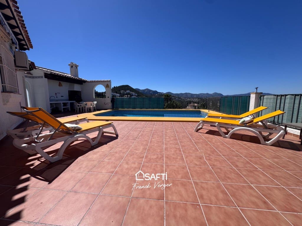2 bedroom Villa for sale in Monte Pego with pool garage - € 430,000 (Ref: 9741657)