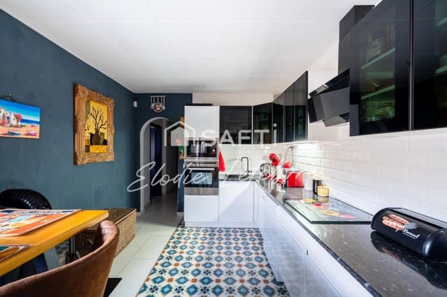 3 Zimmer Villa zu verkaufen in Empuriabrava, Castelló d'Empúries - 368.000 € (Ref: 9744110)